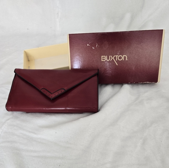 Buxton Burgundy Velvet Touch Cowhide Exterior Women’s Wallet, 7.25" NIB  VTG - Picture 1 of 3